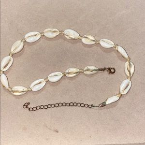 Poca Shell Necklace